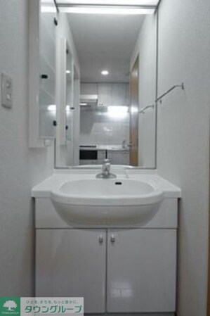 アルテーヌ新横浜の物件内観写真